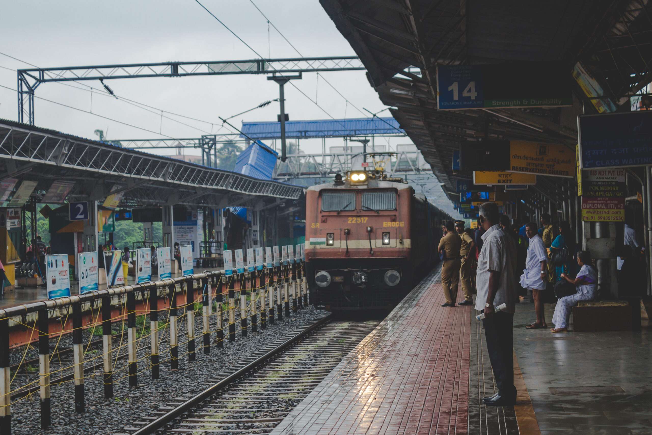 vande bharat train price